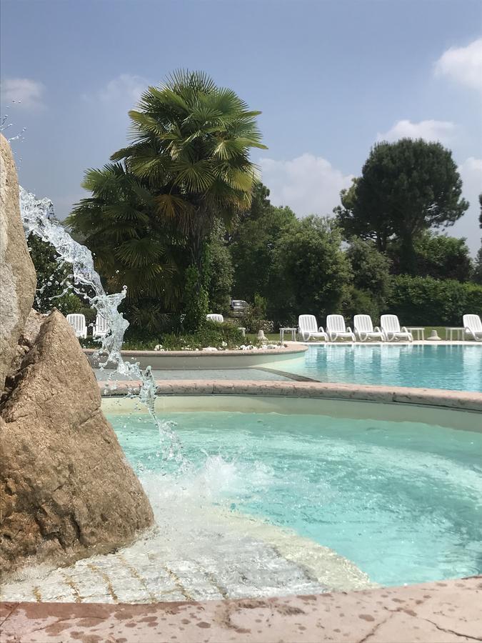 Hôtel Agriturismo Corte Salandini à Ponti sul Mincio Extérieur photo