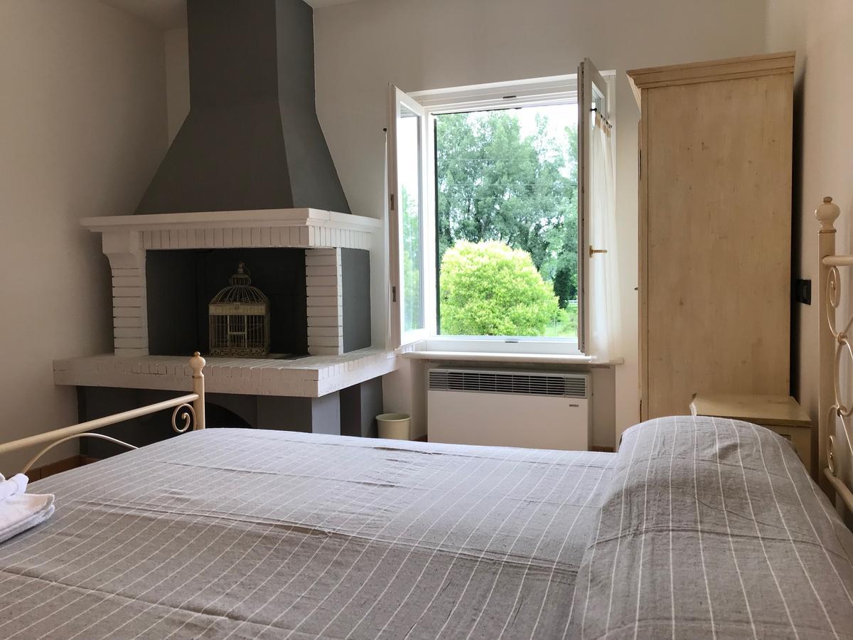 Hôtel Agriturismo Corte Salandini à Ponti sul Mincio Extérieur photo