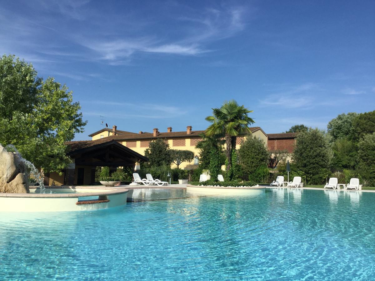 Hôtel Agriturismo Corte Salandini à Ponti sul Mincio Extérieur photo