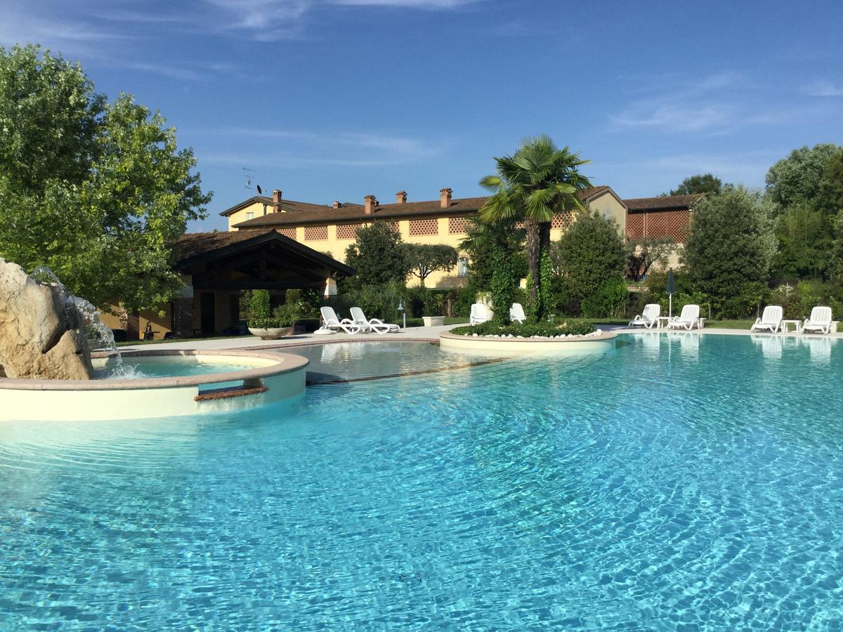 Hôtel Agriturismo Corte Salandini à Ponti sul Mincio Extérieur photo