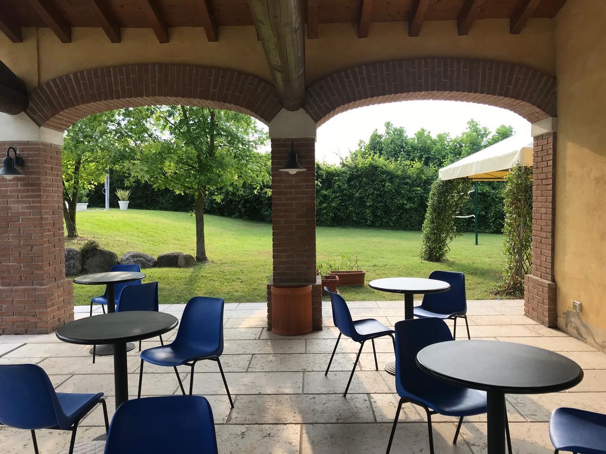 Hôtel Agriturismo Corte Salandini à Ponti sul Mincio Extérieur photo