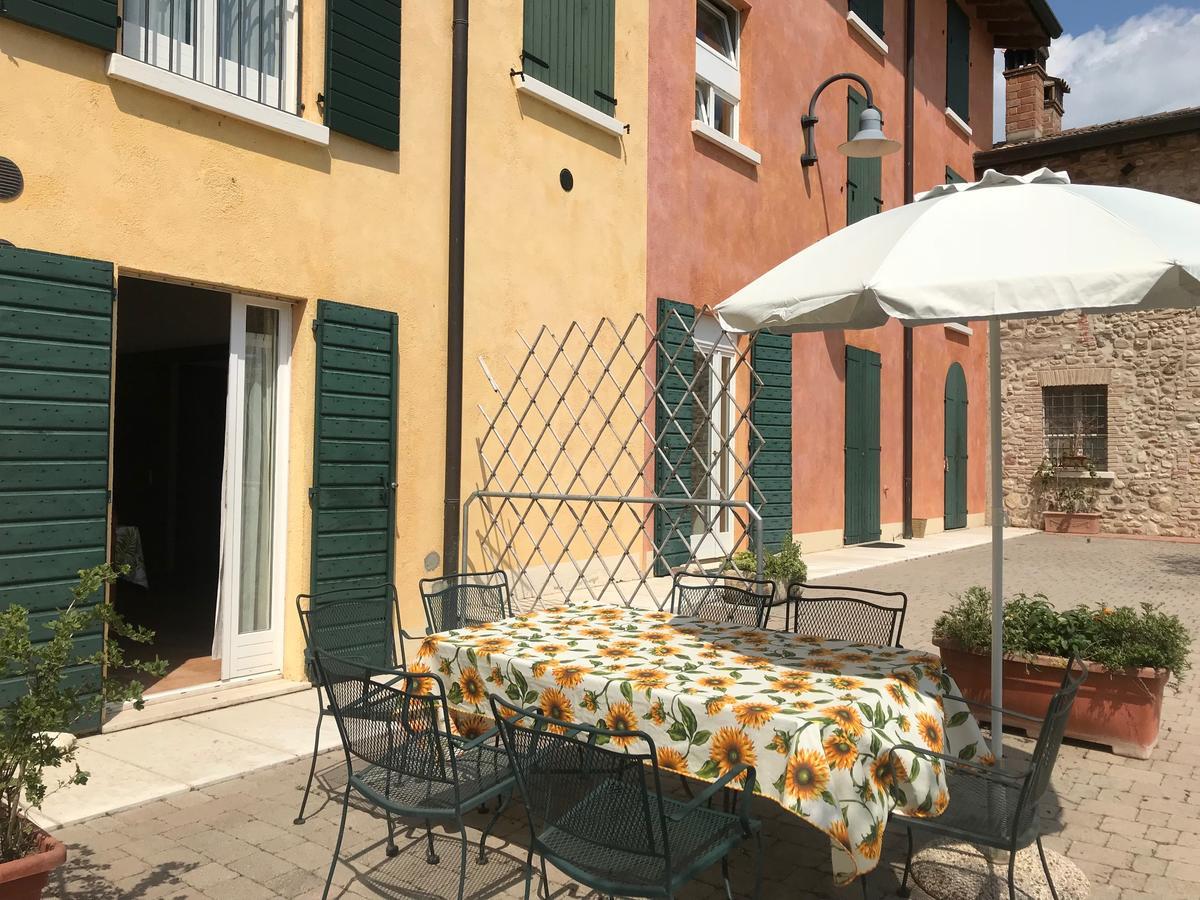 Hôtel Agriturismo Corte Salandini à Ponti sul Mincio Extérieur photo
