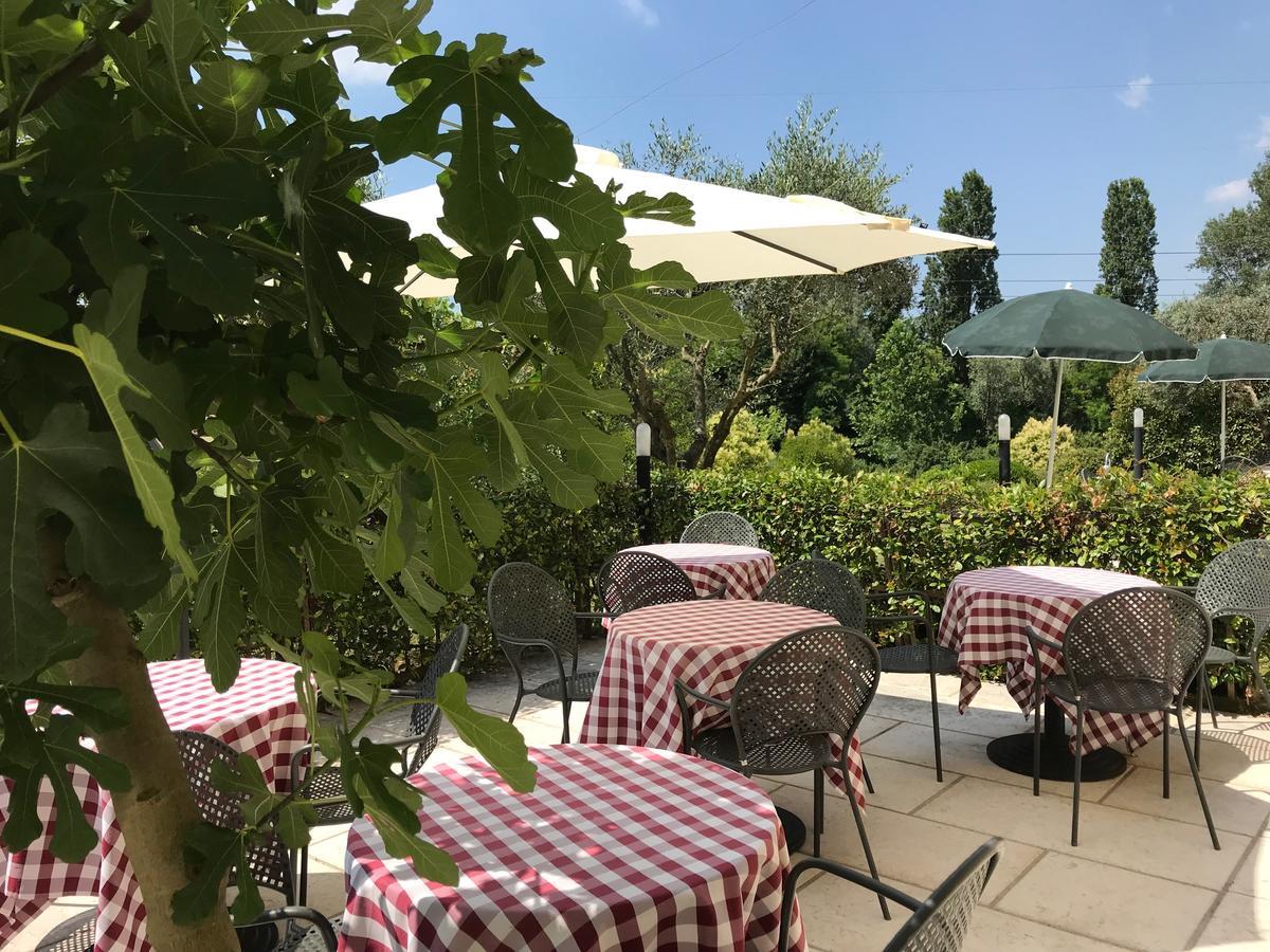 Hôtel Agriturismo Corte Salandini à Ponti sul Mincio Extérieur photo
